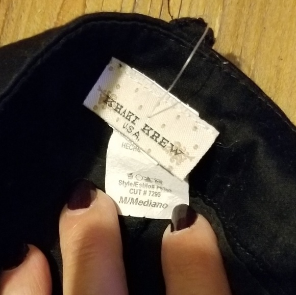 Shorts - Picture 3 of 3